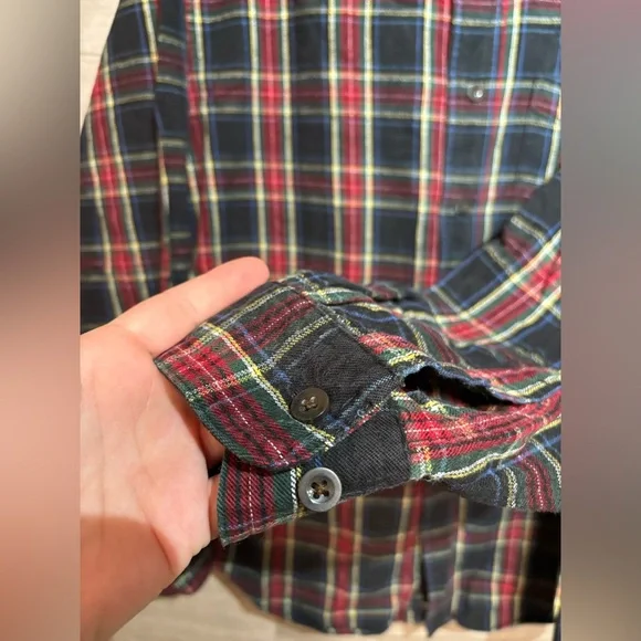 L.L.Bean Scotch Plaid Flannel Shirt Size M-Reg - Picture 4 of 7